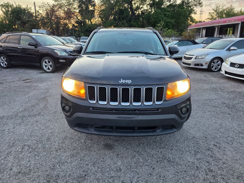 Used 2014 Jeep Compass Sport w/ Power Value Group FWD image 2