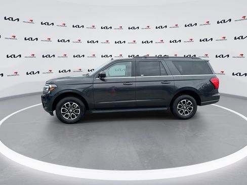 Used 2024 Ford Expedition Max XLT AWD/4WD image 5