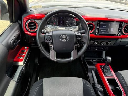 Used 2020 Toyota Tacoma TRD Sport RWD image 22