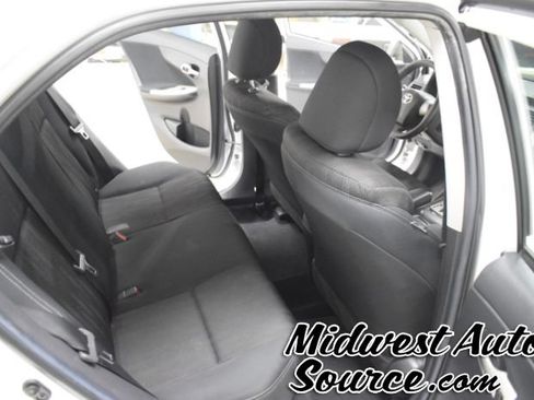Used 2012 Toyota Corolla S FWD image 26