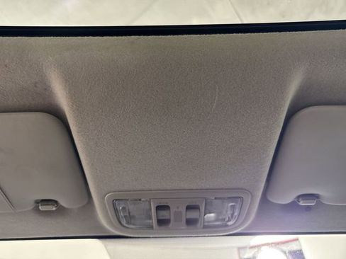 Used 2015 Honda Fit EX-L image 9