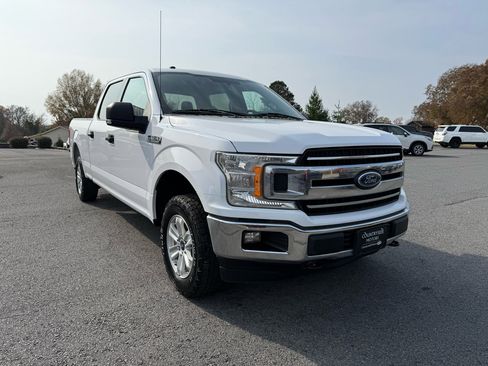Used 2018 Ford F150 XLT w/ Equipment Group 301A Mid image 9
