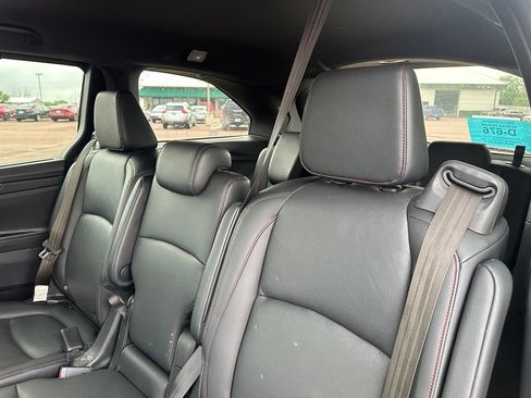 Used 2025 Honda Odyssey Sport-L image 21