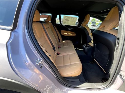 New 2026 Volvo V60 B5 Cross Country Ultra image 27