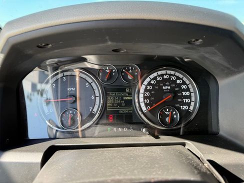 Used 2012 RAM 1500 Express image 10