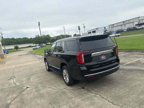 Used 2023 GMC Yukon SLT AWD/4WD image 13