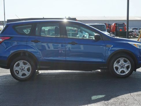 Used 2017 Ford Escape S image 4