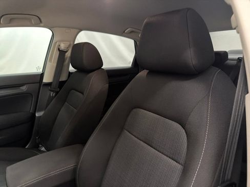 Used 2024 Honda Civic LX image 13