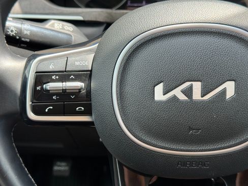 Used 2022 Kia Sorento S w/ Panoramic Sunroof Package AWD/4WD image 20