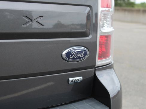 Used 2017 Ford Flex SEL w/ Equipment Group 202A image 43