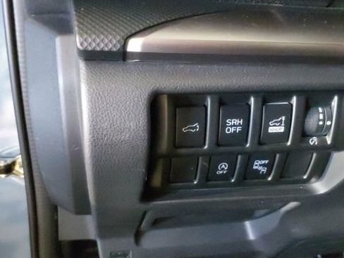 Certified 2023 Subaru Forester Premium AWD/4WD image 19