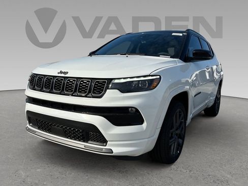 New 2025 Jeep Compass Limited w/ High Altitude Package image 18