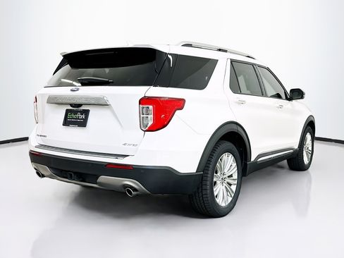 Used 2022 Ford Explorer Limited w/ Equipment Group 301A AWD/4WD image 9