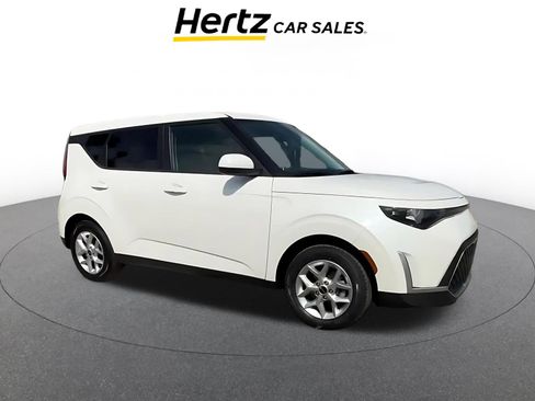 Used 2025 Kia Soul LX w/ LX Technology Package image 1