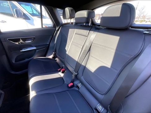 Used 2026 Mercedes-Benz GLC 300 4MATIC image 18