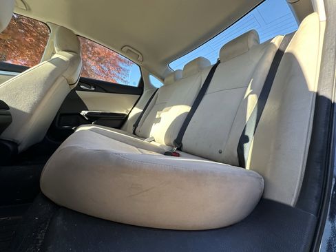 Used 2017 Honda Civic LX image 27