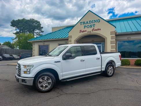 Used 2015 Ford F150 XLT w/ Equipment Group 301A Mid RWD image 3