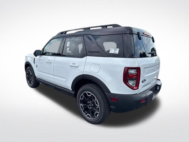 New 2026 Ford Bronco Sport Outer Banks w/ Outer Banks Tech Package+ AWD/4WD image 3
