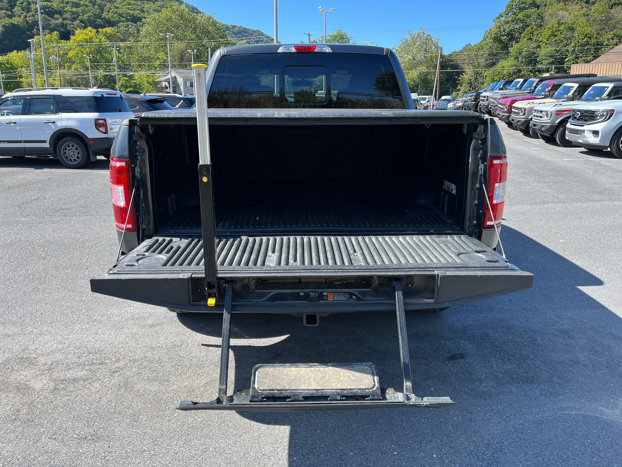 Certified 2020 Ford F150 XLT w/ Equipment Group 302A Luxury AWD/4WD image 12