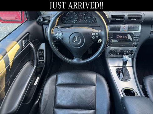 Used 2006 Mercedes-Benz C 230 Sedan image 8