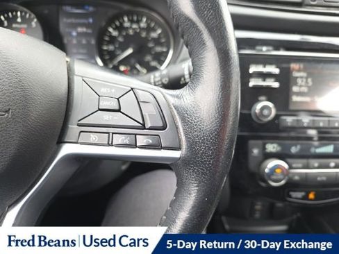 Used 2017 Nissan Rogue Sport SV w/ SV All-Weather Package image 19