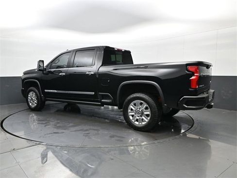 Certified 2025 Chevrolet Silverado 2500 High Country w/ Technology Package image 7