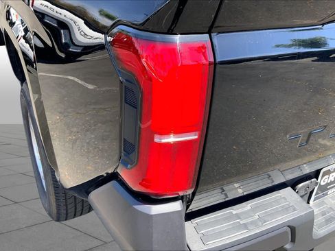 Certified 2025 Toyota Tacoma SR RWD image 27