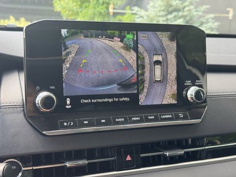 New 2025 Mitsubishi Outlander SE image 31