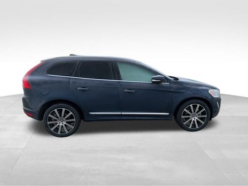 Used 2015 Volvo XC60 T6 w/ Proximity Package image 9