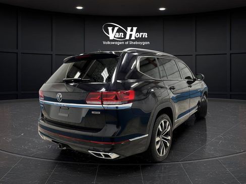 Used 2021 Volkswagen Atlas SEL Premium image 3