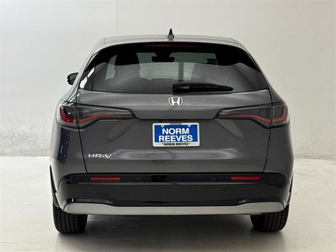 New 2026 Honda HR-V EX-L image 9