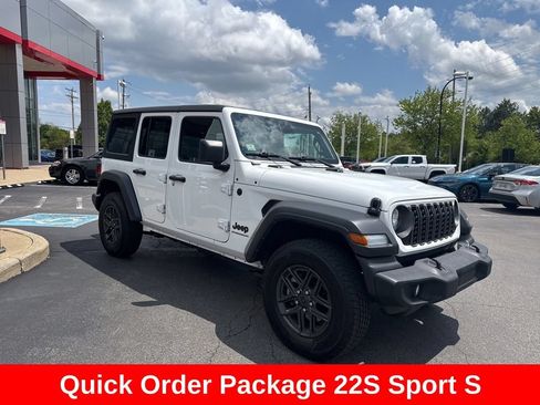 Used 2025 Jeep Wrangler Unlimited Sport AWD/4WD image 9