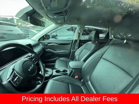 Certified 2024 Kia Seltos EX FWD image 7