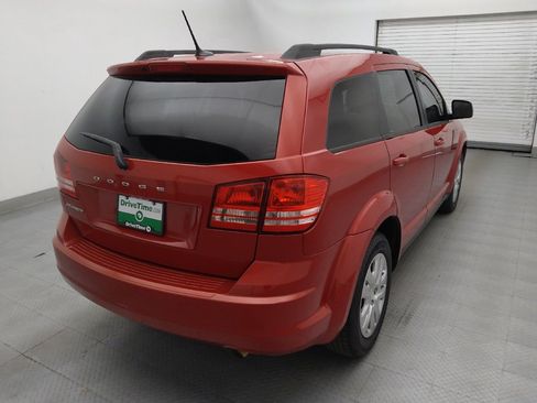 Used 2017 Dodge Journey SE w/ Flexible Seating Group FWD image 9