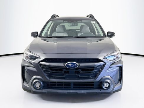 Used 2024 Subaru Outback Premium AWD/4WD image 2