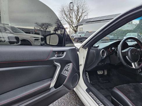 Used 2016 Subaru BRZ Limited w/ Popular Package #3 image 21