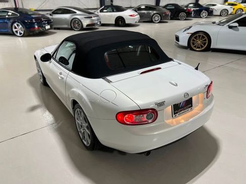 Used 2013 MAZDA MX-5 Miata Grand Touring w/ Premium Pkg image 60