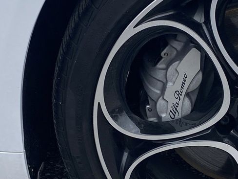 Used 2024 Alfa Romeo Giulia Ti image 13