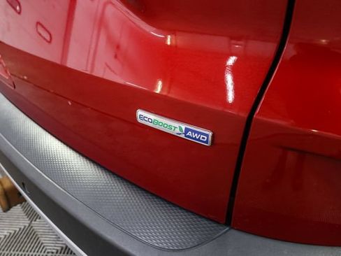 Used 2020 Ford Escape SEL AWD/4WD image 10