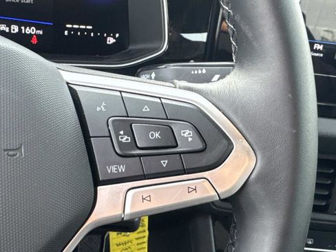 Certified 2025 Volkswagen Jetta S image 17