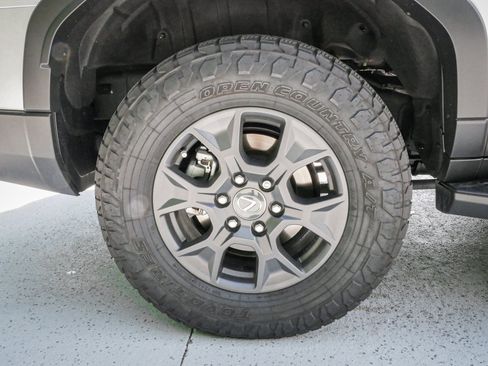 Used 2024 Lexus GX 550 AWD/4WD image 13