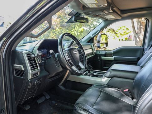 Used 2017 Ford F350 Lariat w/ Lariat Ultimate Package AWD/4WD image 21