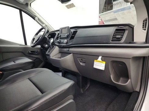 New 2024 Ford Transit 250 Low Roof RWD image 23