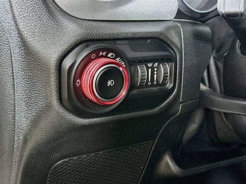 Used 2021 Jeep Wrangler Unlimited Sport AWD/4WD image 10