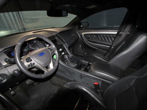 Used 2014 Ford Taurus SEL w/ Equipment Group 201A image 2