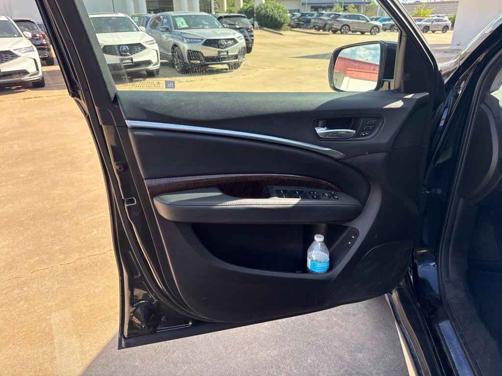 Used 2017 Acura MDX w/ Technology Package FWD image 10