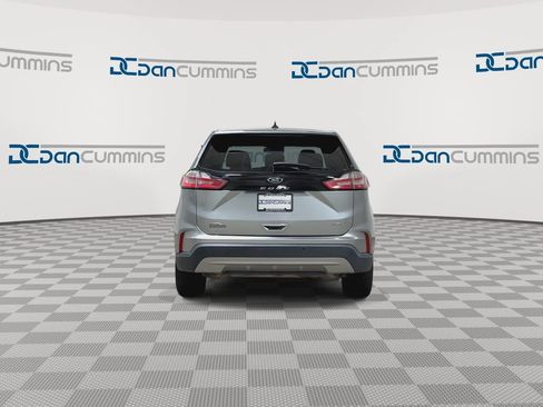 Used 2023 Ford Edge SEL w/ Cold Weather Package AWD/4WD image 7