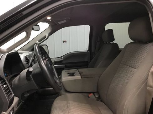 Used 2017 Ford F150 XLT w/ Equipment Group 302A Luxury AWD/4WD image 11