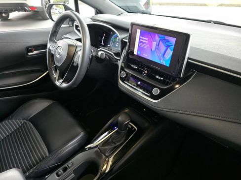 Used 2024 Toyota Corolla XSE FWD image 10