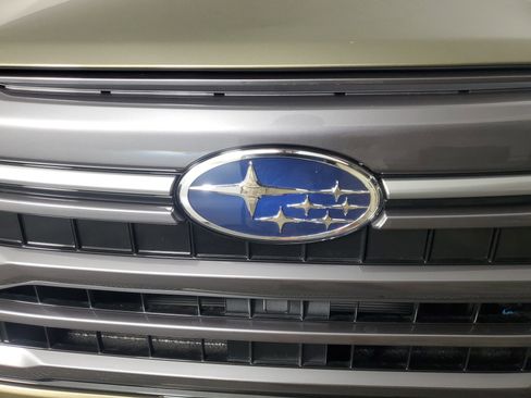 Used 2025 Subaru Forester Premium image 10